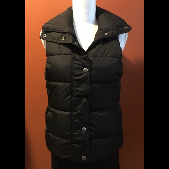 Old Navy Jackets & Blazers - OLD NAVY puffer vest Old Navy Jackets & Blazers - OLD NAVY puffer vest